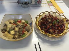 -天天向上素食餐厅(五台山店)