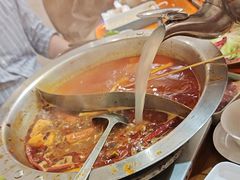 -黔哆哆地摊酸汤火锅(清湖店)