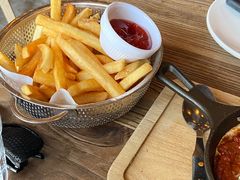 薯条-Common Table · Brunch & Coffee