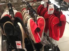 -H&M(鹏欣水游城店)