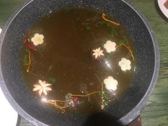 云南菌汤锅-老灶堂文创火锅(文艺路店)