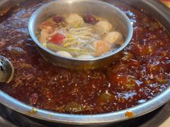 -岗上渣渣老火锅(两路口店)