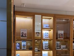 -宝丽眼镜(湖墅店)