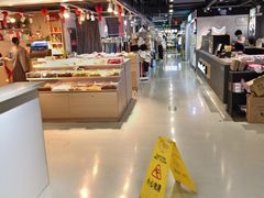 -第5大道精品休闲购物广场