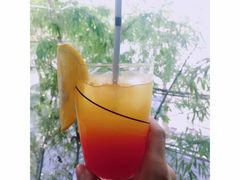 -穹六人间 people 6(岳阳路店)