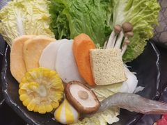 -呷哺呷哺(万达新世界店)