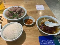 -全牛匠·乐山跷脚牛肉(新中关店)