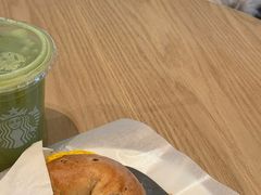 -星巴克臻选(威海威高广场店)