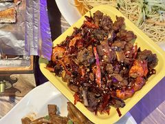 -霄汉牛三鲜湖北砂锅菜(万松园2店)