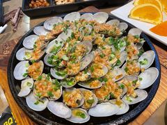 -何师烧烤Pro ·江湖川菜·小龙虾·精酿(太古里旗舰店)