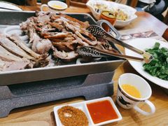 蒙古烤羊腿-九十九顶毡房(阜石路店)