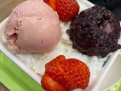 雪山草莓-满记甜品(金唐购物中心店)