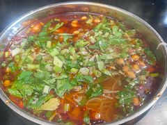 -刘二姐肥肠米粉(总店)