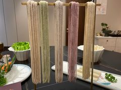-鼎泰亨·海鲜牛肉餐厅(滨江店)