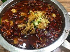 干锅牛蛙-三湘四水正宗湘菜(君峰路店)