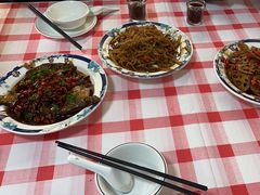 -铁头烧菜馆(立新路店)