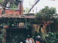 -古董花园(思南路42弄小区店)