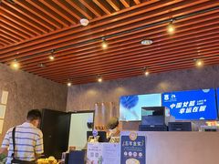 -瑞幸咖啡(上梅林地铁站店)