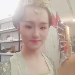 -盘子女人坊古装写真摄影(厦门总店)