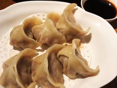 鲜肉香煎锅贴-上海小南国(正大店)