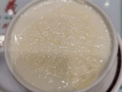 驰名双皮炖奶-义顺牛奶公司(新马路老店)
