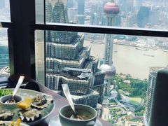 靠窗位-上海柏悦酒店·世纪100牛排馆