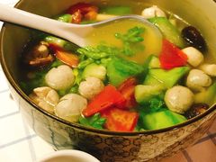三鲜丸子汤-在湖边私厨小馆