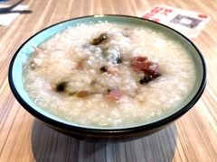 -必胜客(上海新南方商城PH店)