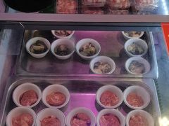 -尚品海鲜肥牛自助火锅(湖明店)