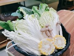 -品也·鲍鱼鸡火锅(皇庭广场店)