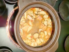 -季季山•云南野生菌火锅(上海首店)