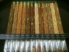 -三只松鼠生活馆(芜湖弋江金鹰店)