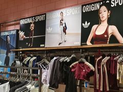 -adidas(正佳广场店)