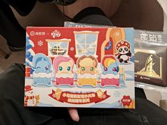 -海底捞火锅(中商百货夜宵主题店)