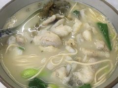 -明呈黄鱼面馆(斜土路店)
