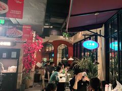 大堂-前海沿·青岛菜(李沧万达店)