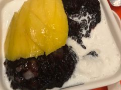 芒果白雪黑糯米甜甜-满记甜品(荟聚购物中心店)
