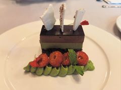 -塞纳河法国餐厅(意式风情街店)