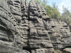 -梭布垭石林景区