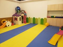 -婴智贝佳蒙特梭利早教托育中心(杨浦店)