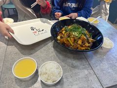 -川山城麻辣香锅(鼎汇美食城店)