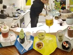 -茶是一枝花泡茶店