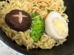 -肥仔文澳门猪骨煲(南京西路店)