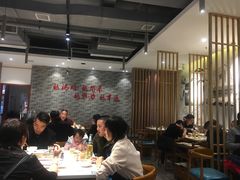 大堂-小牛叔鲜切牛肉·火锅·烤肉自助(公济桥路店)