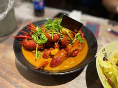 -巴厘龙虾·榜首油焖大虾(音乐学院·沿江酒馆店)