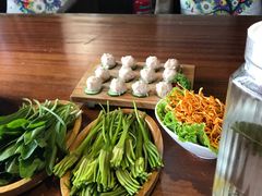 -慢丽江·云南野生菌土鸡锅(西山店)