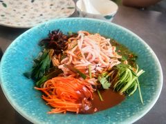 元阳鸡纵豆花红米线-沿途四季·云南菜·诗酒茶(蓝色港湾店)
