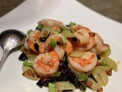 干葱榄角爆明虾球-御宝轩(益丰·外滩源店)