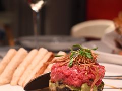 牛肉塔塔配牛油果黑橄榄酱-Solo(衡山路店)