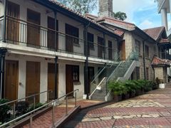 -香港大学